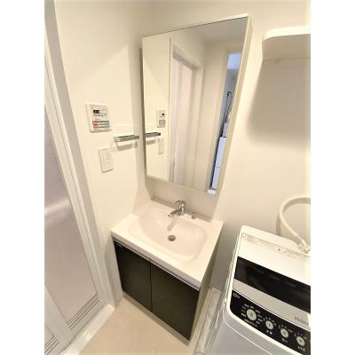 ユニオンマンスリー京急八丁畷１　203　1R・ダブル☆オートロック＆モニター付きインターフォン完備♪バストイレ別・独立洗面台・浴室乾燥機付きの物件画像