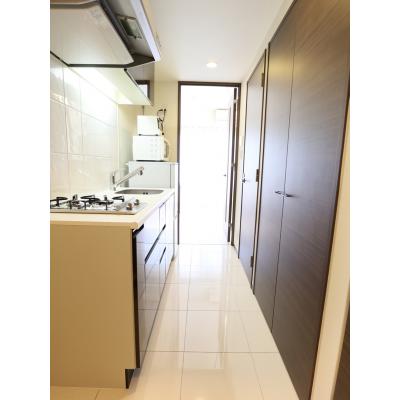 【TM新橋CROSSIA/SP1】JR線「新橋」徒歩7分・ネットWi-Fi無制限無料・英語対応可・テレワークにも♪の物件画像