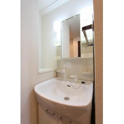 YM_コンフォート榴ヶ岡ステーションの物件画像