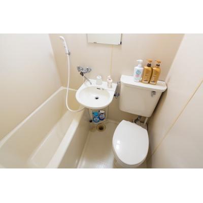 <駅チカ＞スーパー徒歩6分★ゆったりダブル★ネット無料♪シェモワ13の物件画像