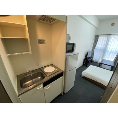 ユニオンマンスリー渋谷１　303　1R・シングル・くつろぎstyle☆渋谷駅徒歩8分の好立地☆コンビニも近くにあり便利♪ソファーの物件画像