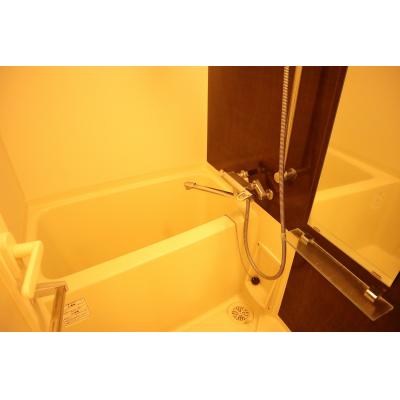 【TM新橋CROSSIA/SDB1】　新橋徒歩７分・セミダブル・2014年築浅物件・独立洗面・Wi-Fi無制限無料設置・テレワークにも♪の物件画像