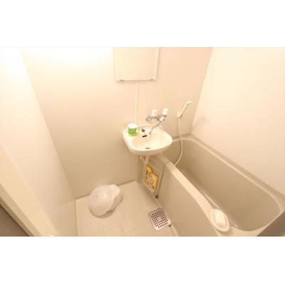 シティマンスリー大崎・百反坂YMハウス　5Bタイプ　【光インターネット（WIFI）無料】【オートロック】【大崎駅徒歩6分】【ソファ】の物件画像