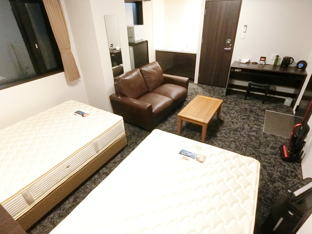 ≪ホテルタイプ≫グッドステイ博多駅前■エグゼ『ツイン』【新規OPEN・無料WiFi♪スランバーランドベッド・キッチン付】の物件画像