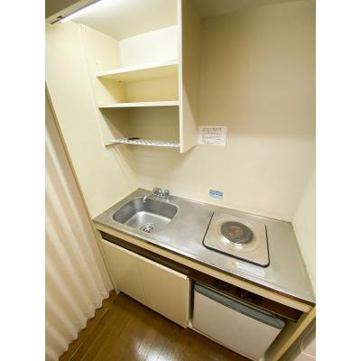 ユニオンマンスリー柿生２　304　1R・セミダブル☆◆インターネット固定回線（有線）無料の部屋◆おしゃれなフロアライト付き♪人気のデスク＆チェアのあるお部屋♪の物件画像