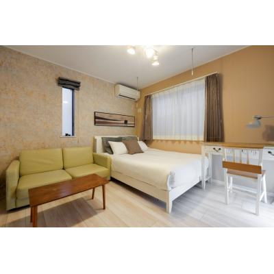 新宿まで乗り換えなし4分！  入居最大5人／浴室乾燥機完備／Wi-Fi無料／Livion III 102の物件画像