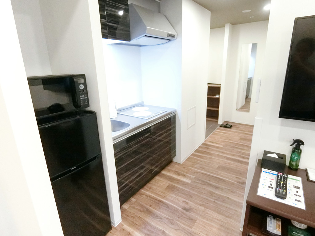 ≪ホテルタイプ≫マンスリーリブマックス名古屋丸の内プレミアム■エグゼ『ソファタイプ』【ペット可・天然温泉・無料WiFi♪スランバーランドベッド・キッチン付】の物件画像