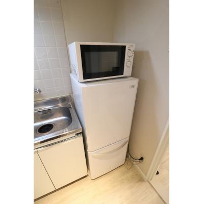 Bizroom／パークビュー弐番館104　【インターネット無料】敷地内駐車場あり！おしゃれな欧風インテイリア！の物件画像