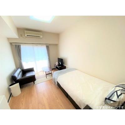 ユニオンマンスリー横浜駅西口１　503　1R・シングル・くつろぎstyle☆■1棟複数室ありで法人もまとめて入居可♪安心のオートロック完備♪ゆったりくつろげるソファの物件画像