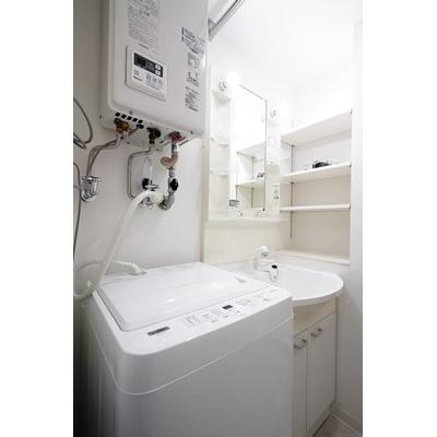 POROKARI麻生D/敷地内駐車場有/エアコン/複数部屋有の物件画像