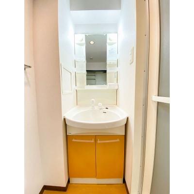 ●2026年4月4日から入居可●ユニオンマンスリー千葉駅１　401　1K・セミダブル・くつろぎstyle☆人気の２面採光♪女性にも安心「室内洗濯機」の物件画像