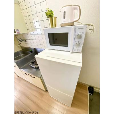 ユニオンマンスリー高松１　301　1R・シングル☆人気の角部屋＆２面採光で日当たり抜群♪デスク＆チェアのあるお部屋の物件画像