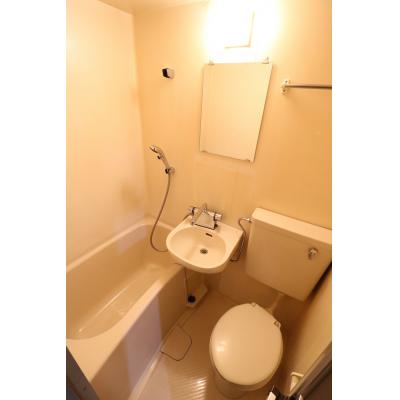 Bizroom／ライブヒルNAKAI101【アクセス◎】駅近・ＲＣ！近隣に24Hスーパーあり！の物件画像