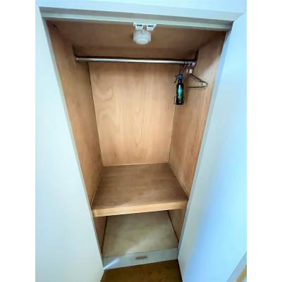 ユニオンマンスリー春日部１　905　1K・セミダブル☆【禁煙ルーム】人気のバストイレ別・温水洗浄便座付き♪デスクとチェアのあるお部屋♪の物件画像