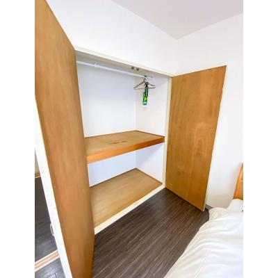 ユニオンマンスリー航空公園駅前１　205　1K・シングル☆人気の角部屋♪モニター付きインターフォン完備♪デスク＆チェア付き♪の物件画像