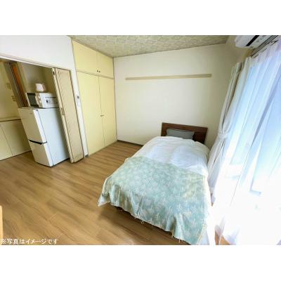 ユニオンマンスリー西浦和１　301　1R・シングル☆人気の角部屋♪デスクとチェアのあるお部屋♪■選べるWi-Fi格安レンタル中！の物件画像