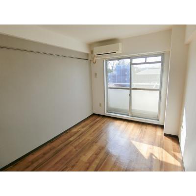 ユニオンマンスリー八王子８　503　1R・シングル☆デスク・チェア付き＆室内洗濯機や2ドア冷蔵庫など生活家電のあるお部屋の物件画像