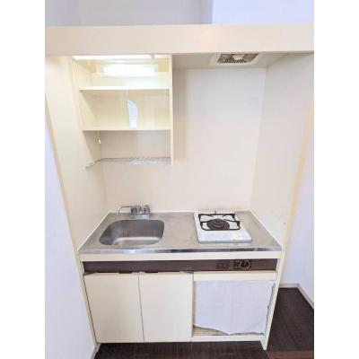 ユニオンマンスリー相武台前２　102　1K・シングル☆角部屋♪モニター付きインターフォン＆便利な宅配BOX完備♪デスクとチェアのあるお部屋♪の物件画像