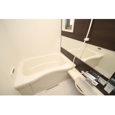 オクサリーダ博多　B　　【築浅物件】の物件画像