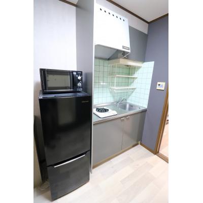 Bizroom／クレール薬師台３番館105　【インターネット無料】敷地内駐車場あり！キッチン広め！の物件画像