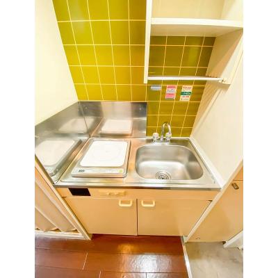 ユニオンマンスリー西横浜４　206　1R・シングル☆テレワークや勉強におすすめデスク・チェア完備♪洗濯機や電子レンジなど生活家電のあるお部屋の物件画像