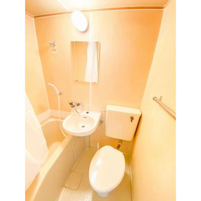 ユニオンマンスリー西横浜４　206　1R・シングル☆テレワークや勉強におすすめデスク・チェア完備♪洗濯機や電子レンジなど生活家電のあるお部屋の物件画像