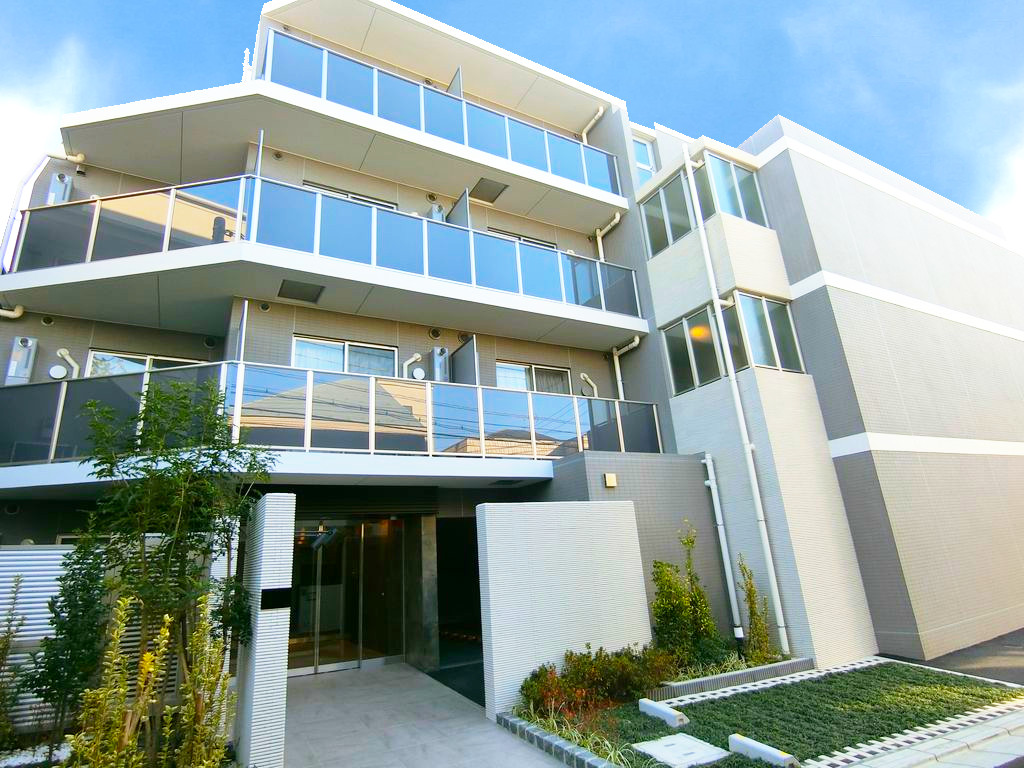 グッドステイ世田谷駒沢大学・三軒茶屋クレヴィスタ■『禁煙ルーム・25平米・Wi-Fi無制限・ローテーブル・ソファ』【デラックス】の物件画像