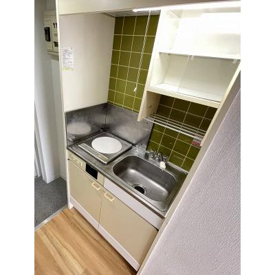 ユニオンマンスリー西川口４　311　1R・セミシングル☆人気の角部屋♪デスク・チェア完備＆冷蔵庫や洗濯機など生活家電のあるお部屋の物件画像