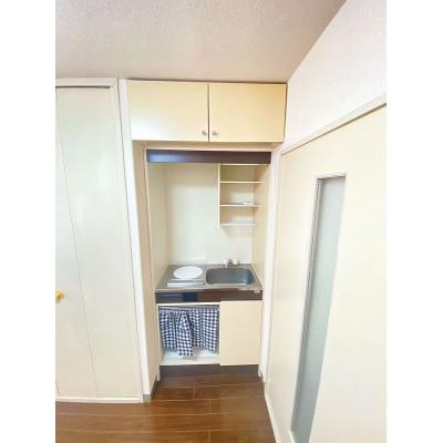 ユニオンマンスリー南柏２　401　1R・シングル☆人気の角部屋＆2面採光♪デスク・チェア完備♪洗濯機や冷蔵庫など生活家電のあるお部屋の物件画像