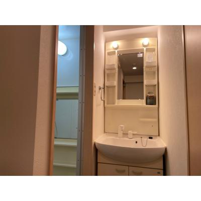 エールマンスリー幟町　参番館　(2-1)　【★無料WI-FI標準装備（無制限）★、広島電鉄銀山町駅、八丁堀駅、32型TV、ロフト付き、角部屋】の物件画像
