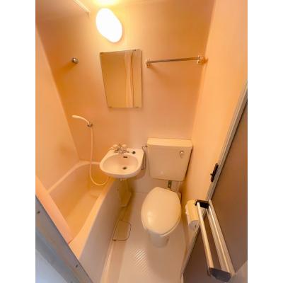 ユニオンマンスリー八王子北野５　201　1R・セミダブル☆駅前には23時半まで営業の「京王ストア」あり！人気の角部屋物件。京王八王子駅まで電車で約3分/新宿や調布までの物件画像