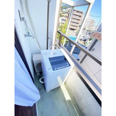 ユニオンマンスリー鷺沼１　302　1K・シングル☆デスク・チェアや2ドア冷蔵庫などの家具家電付きのお部屋。大き目の収納もあり♪東急田園都市線　鷺沼駅　徒歩9分。駅前にの物件画像