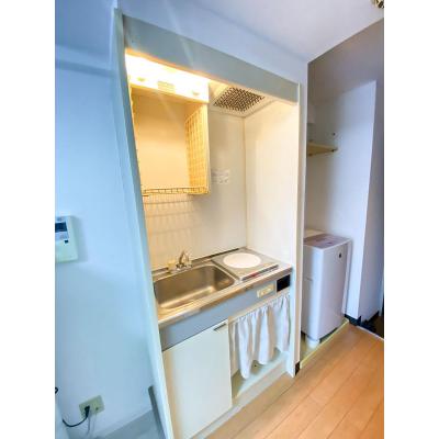 ユニオンマンスリー横浜鶴ヶ峰１　305　1R・シングル☆人気の角部屋＆モニター付きインターホン完備！鶴ヶ峰駅周辺には「西友」「まいばすけっと」があり、買い物も便利。の物件画像