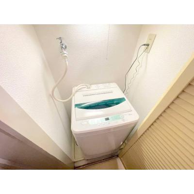 ユニオンマンスリー横浜戸塚３　108　1R・シングル☆【禁煙ルーム】デスク＆チェアや2ドア冷蔵庫などの家具家電付き。明治学院大学まで徒歩通学/JR湘南新宿ライン利用で横浜駅まで1駅＆渋谷駅やの物件画像