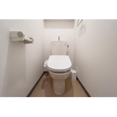 デザイナーズ物件 ／ 小伝馬町駅から徒歩3分 ／ Wi-Fi無料／スカイコート神田 503の物件画像