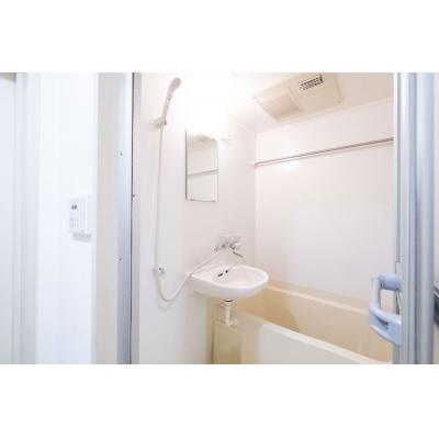 渋谷まで3駅で便利/スーパー徒歩3分/飲食店至近/Ihatov　Komazawa402の物件画像