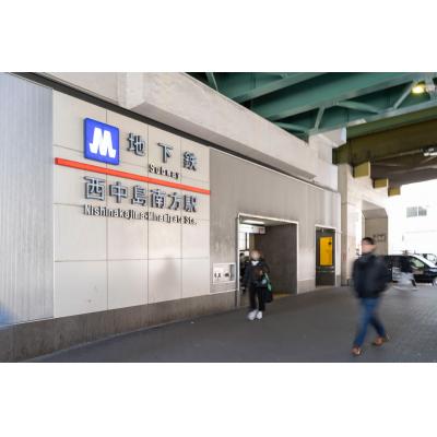 新大阪駅徒歩圏内／梅田へ乗換なし／築浅デザイナーズ／入居最大4人／Wi-Fi無料／Art Shin-Osaka West 805の物件画像