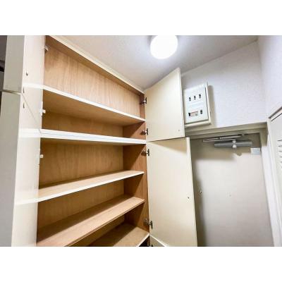 ユニオンマンスリー花月総持寺１　111　1R・シングル☆【禁煙ルーム】人気の角部屋♪デスク・チェア＆室内洗濯機など生活家電のあるお部屋の物件画像