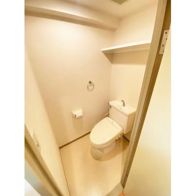 ●2026年4月8日から入居可●ユニオンマンスリー春日部１　704　1K・シングル☆【禁煙ルーム】人気の角部屋＆2面採光！バストイレ別＆温水洗浄便座完備♪デスク・チェアのあるお部屋/東武野田線の物件画像