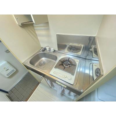 ユニオンマンスリー町田７　303　1R・シングル☆【禁煙ルーム】人気の角部屋＆モニター付きインターフォン完備♪デスクや室内洗濯機など生活家電があるお部屋/JR横の物件画像