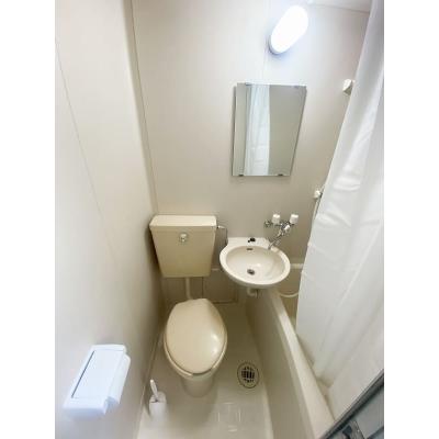 ユニオンマンスリー町田７　303　1R・シングル☆【禁煙ルーム】人気の角部屋＆モニター付きインターフォン完備♪デスクや室内洗濯機など生活家電があるお部屋/JR横の物件画像