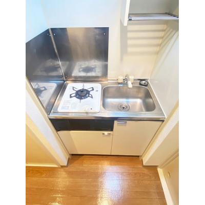 ユニオンマンスリー橋本８　201　1K・シングル☆【禁煙ルーム】人気の角部屋物件！デスク・チェア完備＆室内洗濯機などの家具家電付き/23時半まで営業のディスカウの物件画像