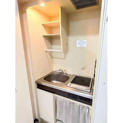 ユニオンマンスリー新松戸１　303　1R・セミダブル☆【禁煙ルーム】人気の角部屋＆ソファ・ローテーブルのあるゆったり25㎡のお部屋♪建物オートロック完備の物件画像