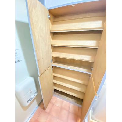 ユニオンマンスリー津田沼３　101　1R・セミダブル☆【禁煙ルーム】人気の角部屋♪デスク・チェアのあるお部屋/千葉工業大学津田沼キャンパスまで徒歩通学/駅前にはの物件画像