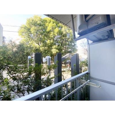 ユニオンマンスリー新百合ヶ丘３　107　1R・シングル☆【禁煙ルーム】人気の角部屋＆建物オートロック♪デスク・チェア＆2ドア冷蔵庫などの家具家電付き/登戸駅・代の物件画像