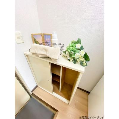 ユニオンマンスリー稲城４　102　1R・シングル☆【禁煙ルーム】冷蔵庫や電子レンジなど生活家電完備！ローテーブル・ソファのあるお部屋/京王相模原線利用で京王よみの物件画像