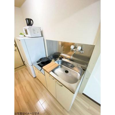 ユニオンマンスリー稲城４　106　1R・セミダブル☆【禁煙ルーム】デスク・チェアのあるお部屋！冷蔵庫や電子レンジなど生活家電完備/京王相模原線利用で橋本駅や笹塚の物件画像