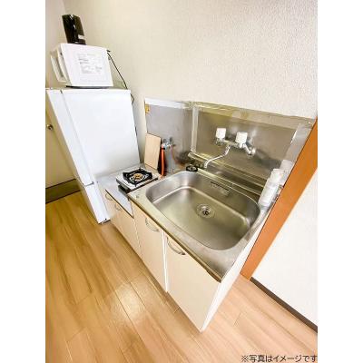 ●2026年2月11日から入居可●ユニオンマンスリー京王稲田堤３　108　1R・シングル☆【禁煙ルーム】冷蔵庫や電子レンジなど生活家電完備♪デスク・チェアのあるお部屋の物件画像