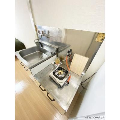 ユニオンマンスリー京王稲田堤２　105　1R・セミダブル☆【禁煙ルーム】冷蔵庫や電子レンジなど生活家電完備♪デスク・チェアのあるお部屋/都営新宿線の物件画像