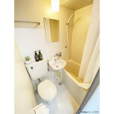 ●2026年1月18日から入居可●ユニオンマンスリー京王稲田堤２　403　1R・シングル☆【禁煙ルーム】人気の角部屋＆2面採光♪ローテーブル・ソファのあるお部屋/都営新宿線直通運転利用で、明大前の物件画像